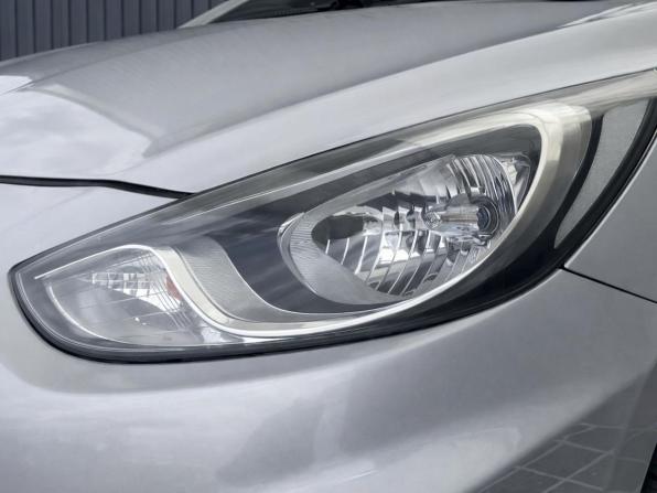 Hyundai Solaris I с пробегом 2011 года, цена 687 000 рублей, 185389 км, седан, Автокод Объявления
