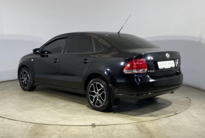 Volkswagen Polo V с пробегом 2012 года, цена 649 000 рублей, 451130 км, седан, Автокод Объявления