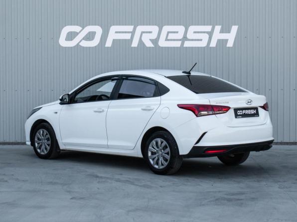 Hyundai Solaris II Рестайлинг с пробегом 2021 года, цена 1 470 000 рублей, 100035 км, седан, Автокод Объявления