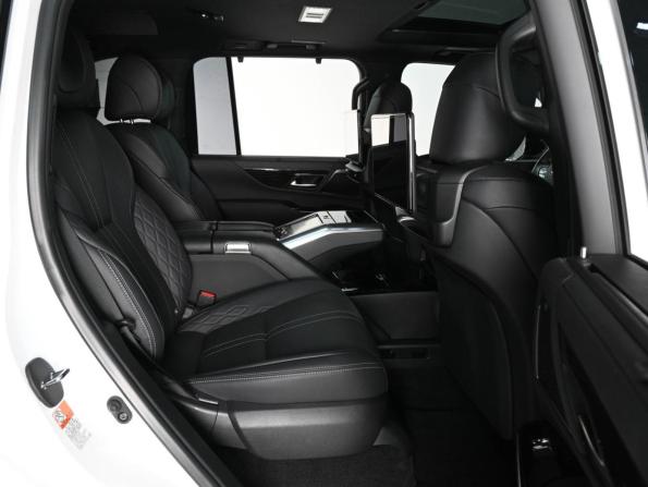Lexus LX IV с пробегом 2022 года, цена 16 999 000 рублей, 3971 км, внедорожник, Автокод Объявления