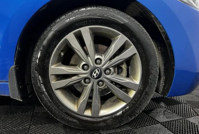 Hyundai Elantra VI (AD) с пробегом 2018 года, цена 1 490 000 рублей, 126996 км, седан, Автокод Объявления