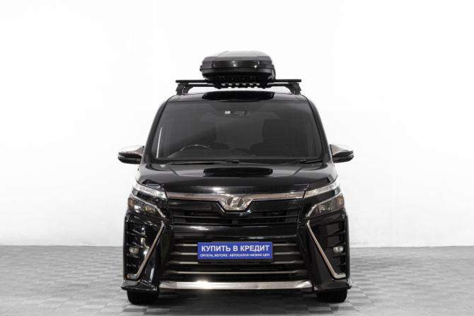 Toyota Voxy III (R80) Рестайлинг с пробегом 2018 года, цена 2 809 000 рублей, 125000 км, минивэн, Автокод Объявления