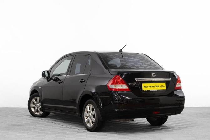 Nissan Tiida I Рестайлинг с пробегом 2011 года, цена 669 000 рублей, 209000 км, седан, Автокод Объявления