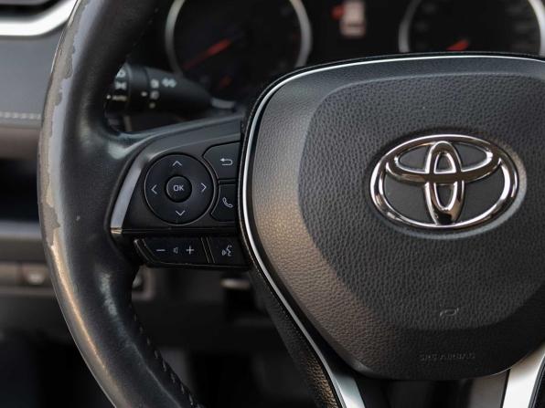 Toyota RAV4 V (XA50) с пробегом 2020 года, цена 3 350 000 рублей, 93351 км, внедорожник, Автокод Объявления