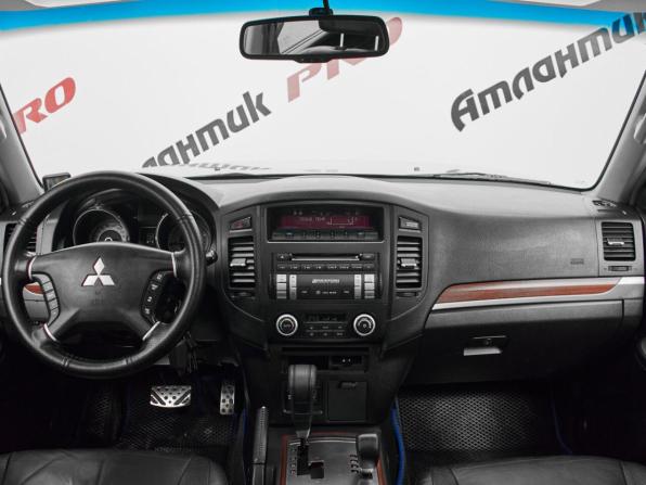 Mitsubishi Pajero IV с пробегом 2007 года, цена 1 560 000 рублей, 251186 км, внедорожник, Автокод Объявления
