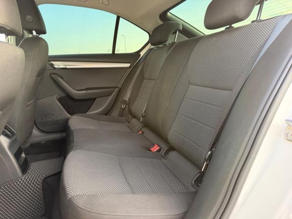 Skoda Octavia III (A7) с пробегом 2015 года, цена 1 390 000 рублей, 209692 км, лифтбек, Автокод Объявления