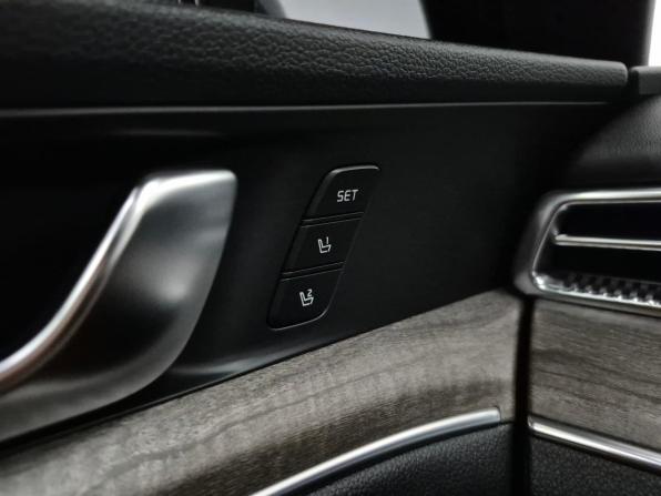 Kia K5 III с пробегом 2020 года, цена 2 990 000 рублей, 74985 км, седан, Автокод Объявления