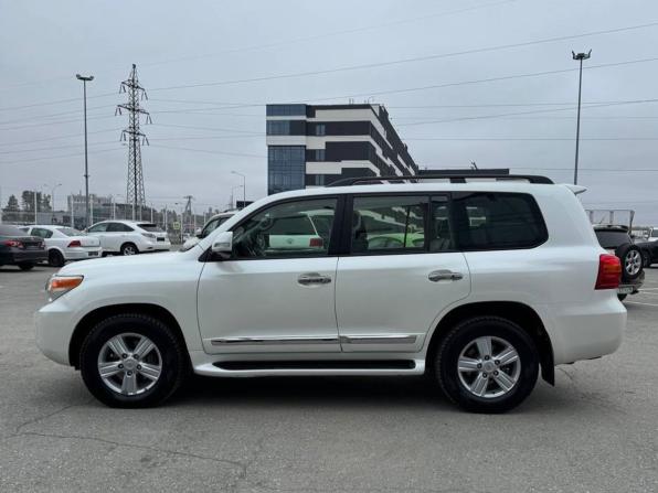 Toyota Land Cruiser 200 Series Рестайлинг 1 с пробегом 2013 года, цена 3 950 000 рублей, 204391 км, внедорожник, Автокод Объявления