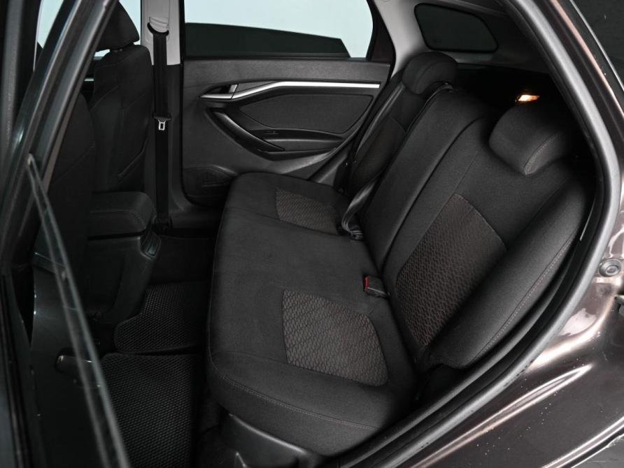 Lada (ВАЗ) Vesta I Ростов-на-Дону  - изображение 9