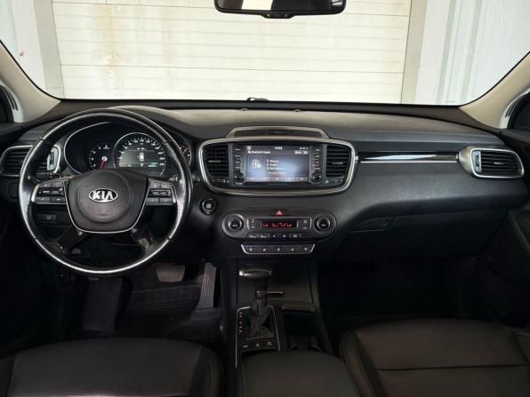 Kia Sorento III Prime Рестайлинг с пробегом 2018 года, цена 2 860 000 рублей, 96000 км, внедорожник, Автокод Объявления