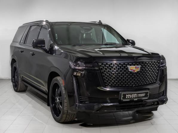 Cadillac Escalade V с пробегом 2022 года, цена 11 500 000 рублей, 56382 км, внедорожник, Автокод Объявления