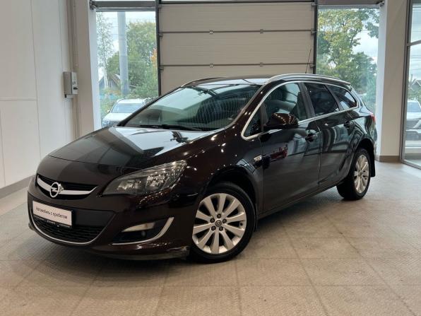 Opel Astra J Рестайлинг с пробегом 2015 года, цена 810 000 рублей, 142000 км, универсал, Автокод Объявления