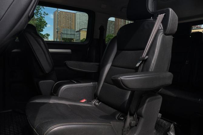 Peugeot Traveller I с пробегом 2020 года, цена 3 199 000 рублей, 91826 км, минивэн, Автокод Объявления