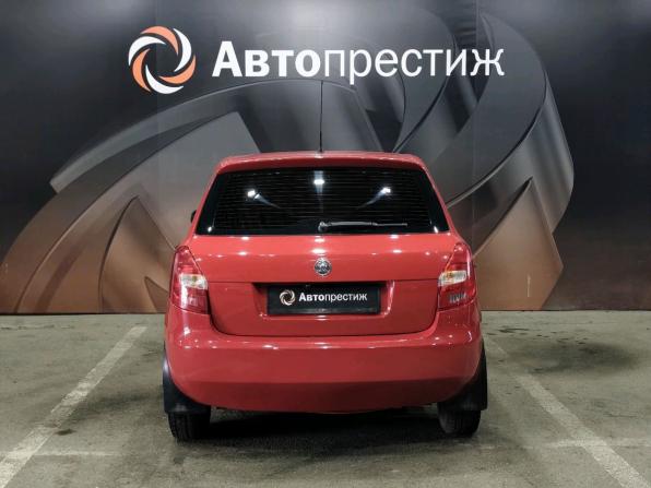 Skoda Fabia II Рестайлинг с пробегом 2013 года, цена 590 000 рублей, 165290 км, хэтчбек, Автокод Объявления