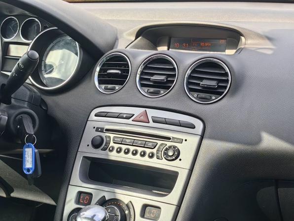 Peugeot 308 I с пробегом 2010 года, цена 439 000 рублей, 195000 км, универсал, Автокод Объявления