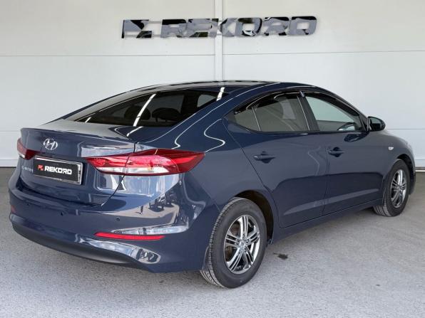 Hyundai Elantra VI (AD) с пробегом 2016 года, цена 1 299 000 рублей, 188000 км, седан, Автокод Объявления