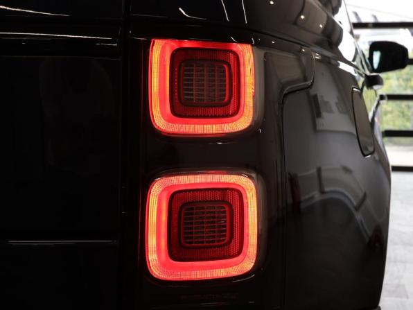 Land Rover Range Rover IV Рестайлинг с пробегом 2018 года, цена 6 750 000 рублей, 152783 км, внедорожник, Автокод Объявления