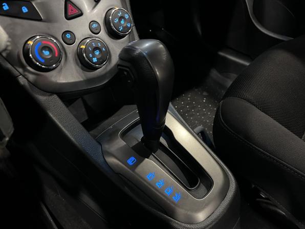Chevrolet Aveo II с пробегом 2014 года, цена 596 000 рублей, 134718 км, седан, Автокод Объявления