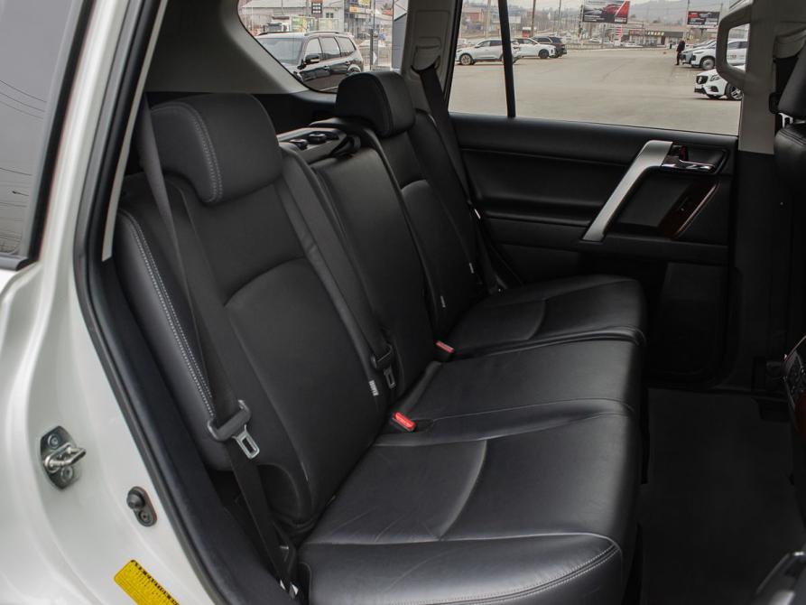 Toyota Land Cruiser Prado 150 Series Рестайлинг 2 Магнитогорск  - изображение 14
