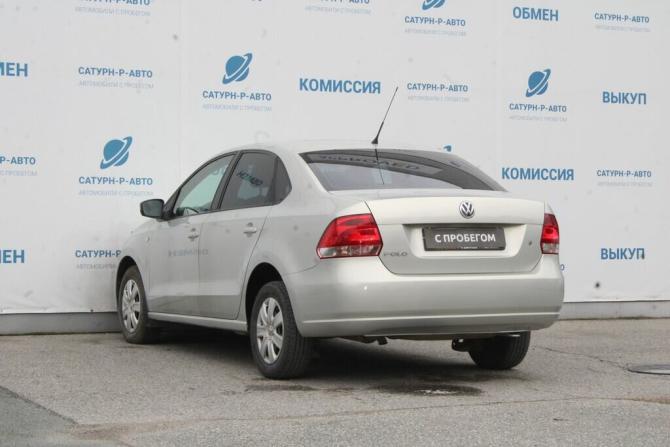 Volkswagen Polo V с пробегом 2012 года, цена 795 000 рублей, 124000 км, седан, Автокод Объявления