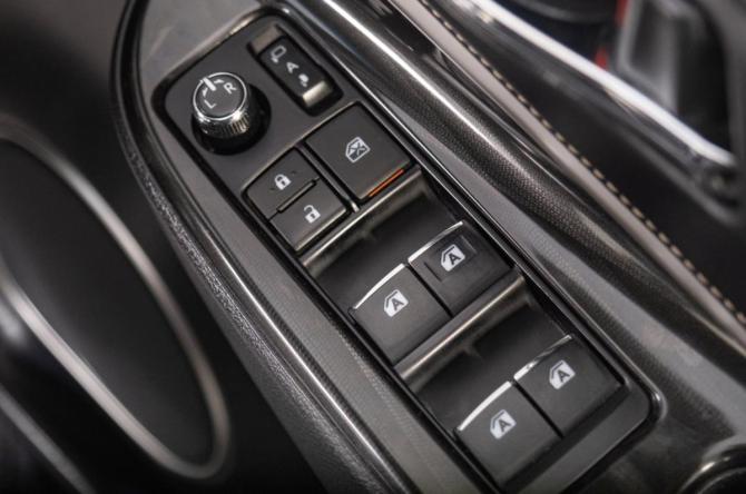 Toyota Harrier III (XU60) Рестайлинг с пробегом 2019 года, цена 3 849 000 рублей, 75000 км, внедорожник, Автокод Объявления