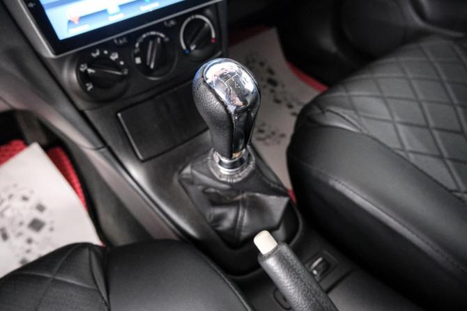 Toyota Avensis II с пробегом 2005 года, цена 869 000 рублей, 215000 км, седан, Автокод Объявления