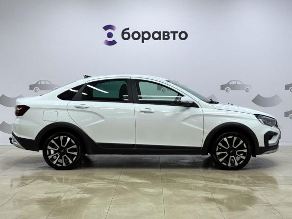 Lada (ВАЗ) Vesta I Рестайлинг (NG) с пробегом 2023 года, цена 1 389 000 рублей, 71424 км, седан, Автокод Объявления