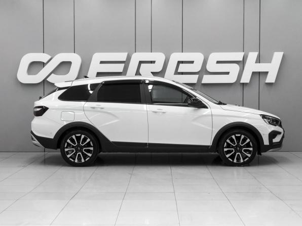 Lada (ВАЗ) Vesta I Рестайлинг (NG) с пробегом 2024 года, цена 1 575 000 рублей, 22851 км, универсал, Автокод Объявления