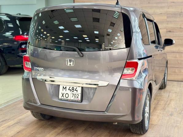 Honda Freed I Рестайлинг 2 с пробегом 2016 года, цена 1 290 000 рублей, 132500 км, компактвэн, Автокод Объявления