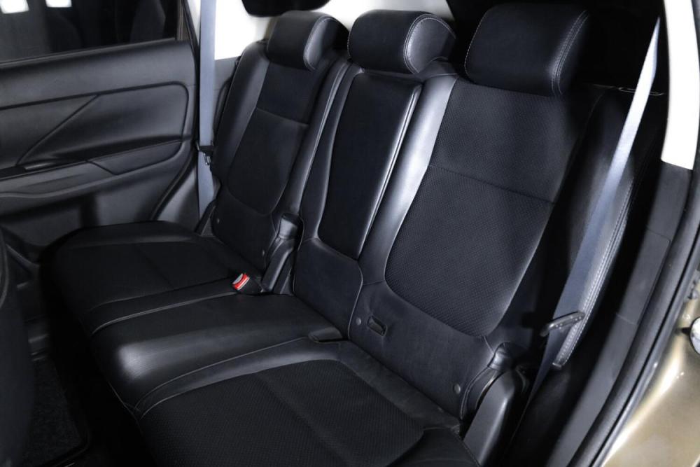 Mitsubishi Outlander III Рестайлинг 2 Тюмень  - изображение 29