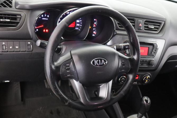 Kia Rio III с пробегом 2013 года, цена 769 000 рублей, 128000 км, седан, Автокод Объявления