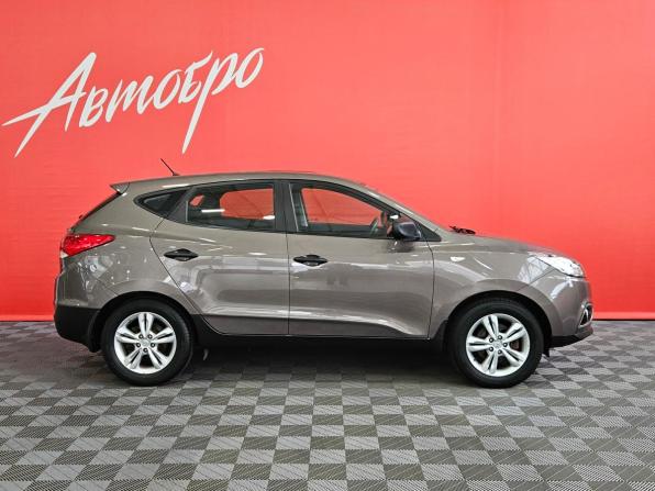 Hyundai ix35 I с пробегом 2013 года, цена 1 425 000 рублей, 61880 км, внедорожник, Автокод Объявления