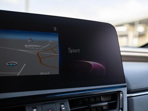 Lexus ES VII Рестайлинг с пробегом 2021 года, цена 4 449 000 рублей, 83201 км, седан, Автокод Объявления