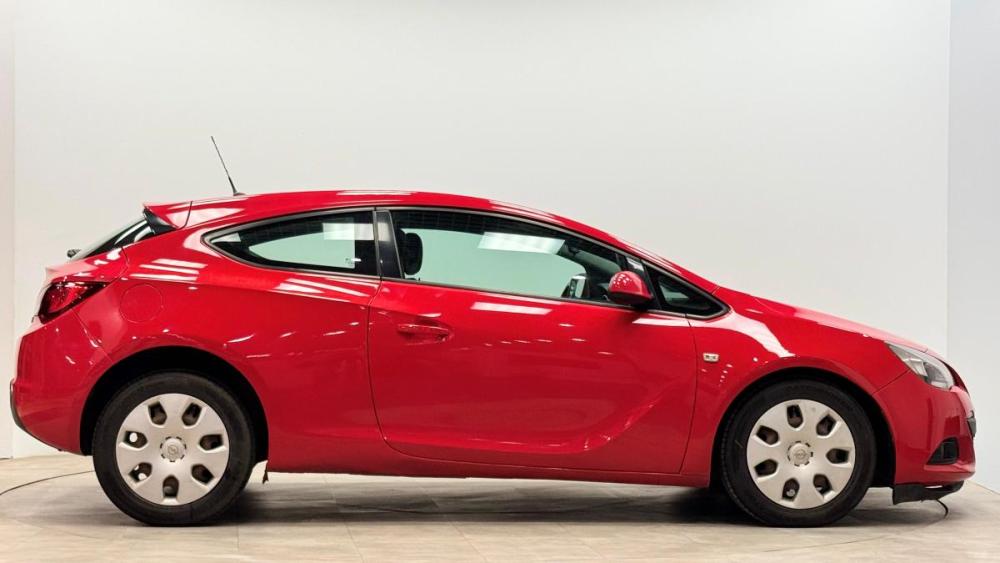 Opel Astra J Рестайлинг Киров  - изображение 5