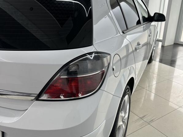 Opel Astra H Рестайлинг с пробегом 2014 года, цена 865 000 рублей, 113251 км, хэтчбек, Автокод Объявления