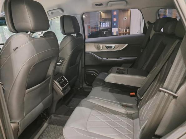 Chery Tiggo 8 Pro Max I Рестайлинг с пробегом 2024 года, цена 2 349 000 рублей, 27730 км, внедорожник, Автокод Объявления