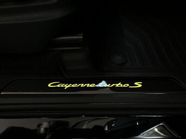 Porsche Cayenne III с пробегом 2019 года, цена 15 490 000 рублей, 86000 км, внедорожник, Автокод Объявления