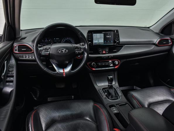 Hyundai i30 III с пробегом 2017 года, цена 1 470 000 рублей, 233665 км, хэтчбек, Автокод Объявления