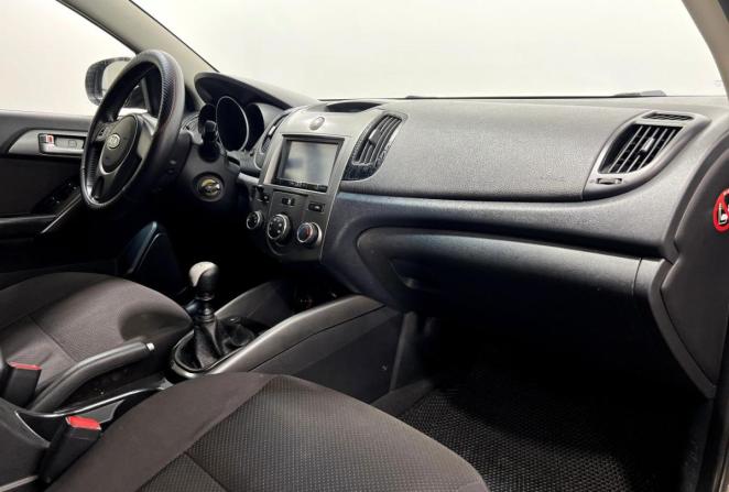 Kia Cerato II с пробегом 2010 года, цена 690 000 рублей, 248350 км, седан, Автокод Объявления