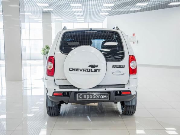 Chevrolet Niva I Рестайлинг с пробегом 2010 года, цена 337 000 рублей, 188925 км, внедорожник, Автокод Объявления