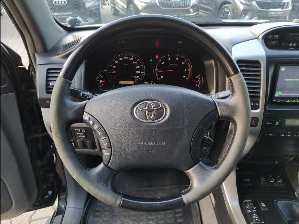 Toyota Land Cruiser Prado 120 Series Рестайлинг с пробегом 2007 года, цена 1 940 000 рублей, 288235 км, внедорожник, Автокод Объявления
