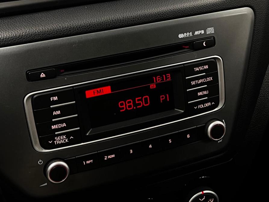 Kia Rio III Рестайлинг Санкт-Петербург  - изображение 17