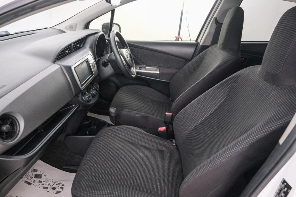 Toyota Vitz III (XP130) Рестайлинг Красноярск  - изображение 14
