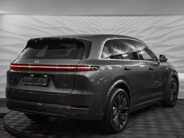 Новый Li Auto (Lixiang) L7 I Рестайлинг 2025 года, цена 10 590 000 рублей, внедорожник, Автокод Объявления