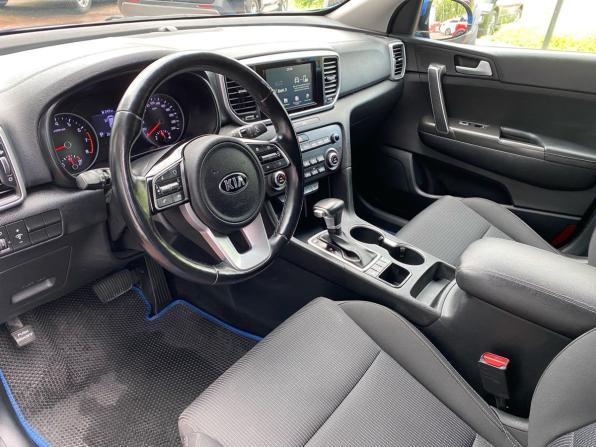 Kia Sportage IV Рестайлинг с пробегом 2018 года, цена 2 129 000 рублей, 61700 км, внедорожник, Автокод Объявления