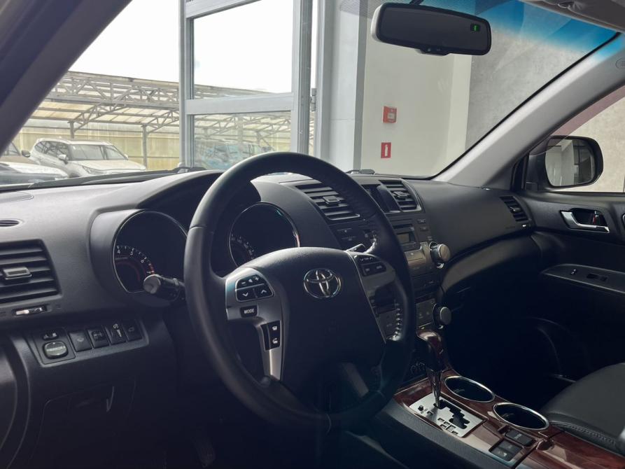 Toyota Highlander II (XU40) Рестайлинг Новосибирск  - изображение 7