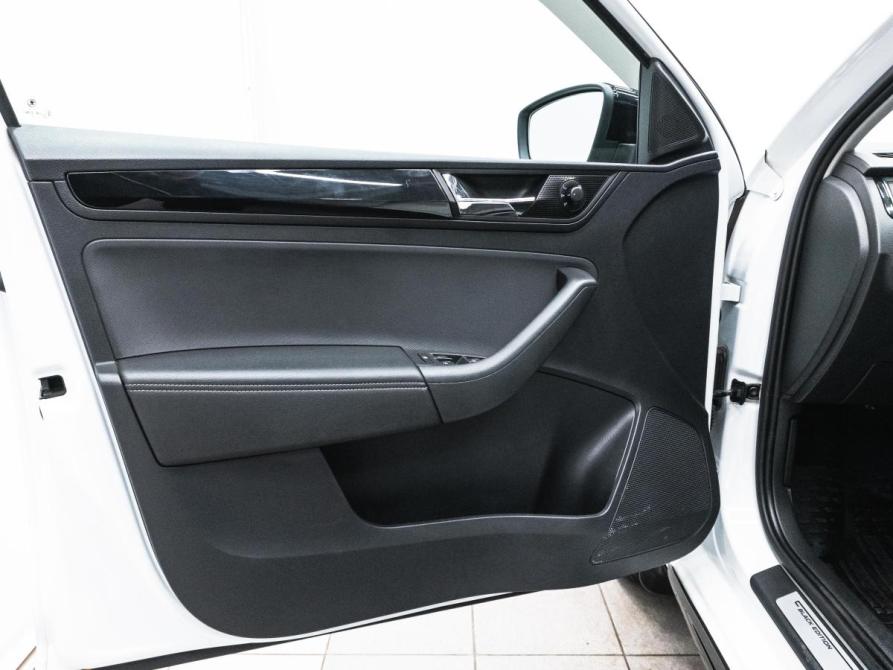 Skoda Rapid I Рестайлинг Красноярск  - изображение 10