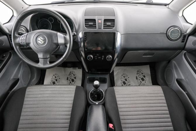 Suzuki SX4 I (Classic) Рестайлинг с пробегом 2012 года, цена 899 000 рублей, 42000 км, хэтчбек, Автокод Объявления
