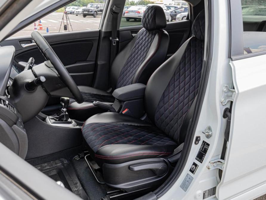 Hyundai Solaris I Краснодар  - изображение 10
