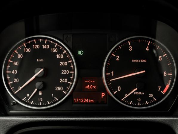 BMW 3 серии V (E90/E91/E92/E93) Рестайлинг с пробегом 2011 года, цена 1 200 000 рублей, 171324 км, седан, Автокод Объявления